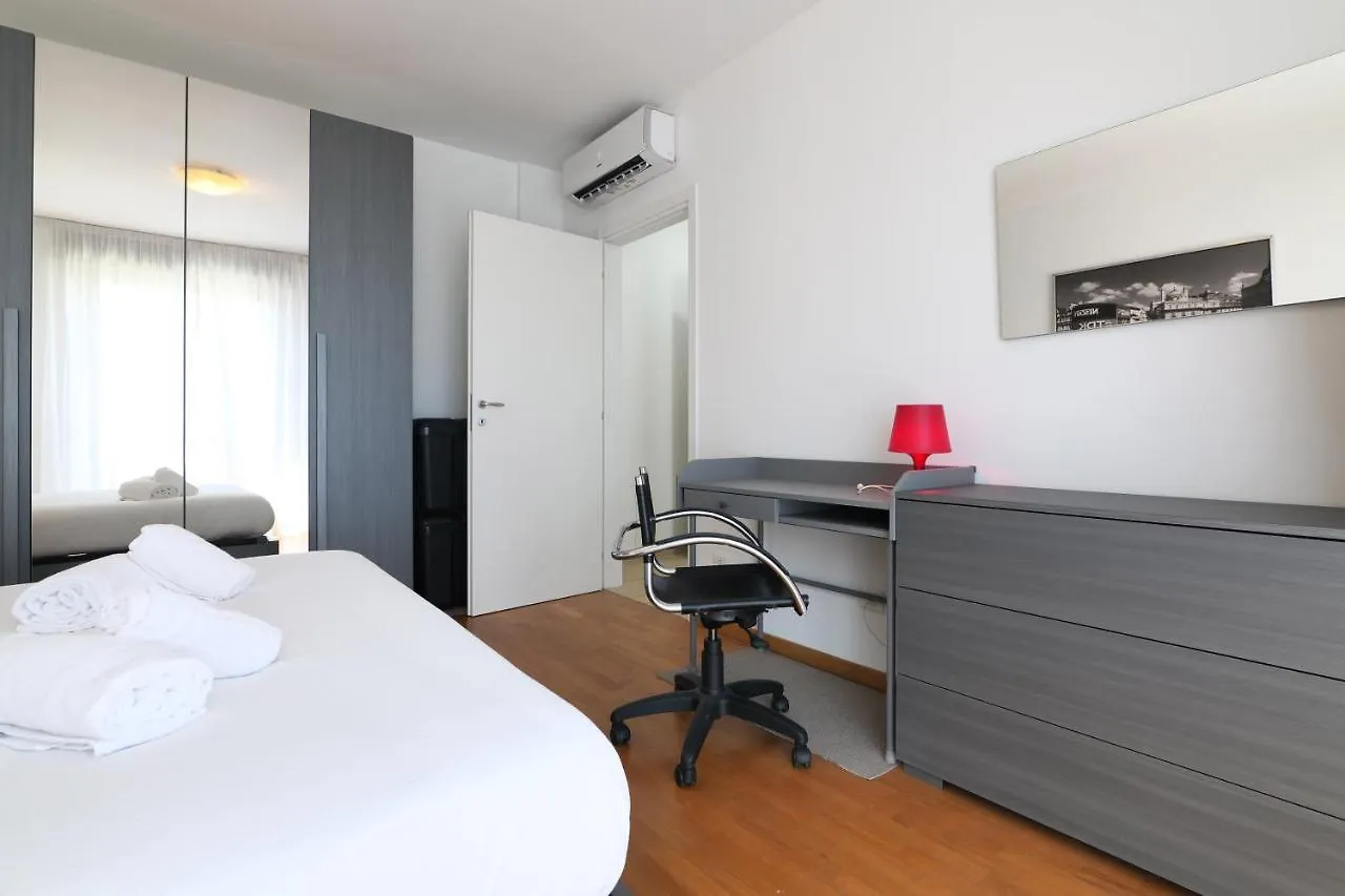 Primopiano - Bonomi Apartment Milan 0*,  Italy